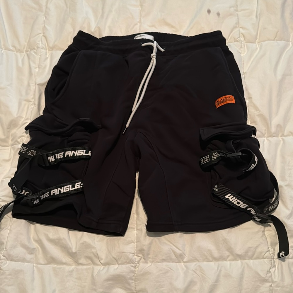 Bershka Shorts